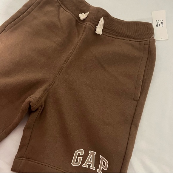 Gap Kids Relaxed Fleece Small Logo Pull-On Shorts Brown & Burnt Orange EUC - Picture 9 of 13